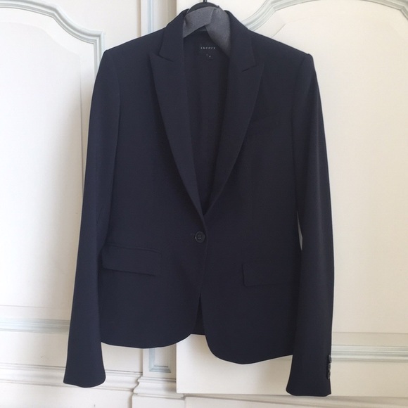 Theory work suit. Excellent condition and quality - Picture 1 of 9